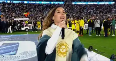 La Sole se subió al Monumental con un poncho catamarqueño y el motivo no es el que imaginás