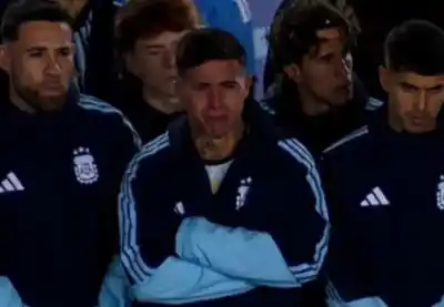 El llanto de Enzo Fernández que conmovió a todos durante la despedida de Messi