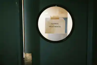 Tomás repetía "me pesa la vida" y su papá lo veía como un chico retraído