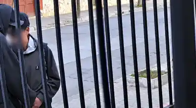 Salta: dos estudiantes asaltados a plena luz, y en uno de los casos la escena quedó grabada
