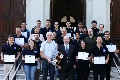 El equipo detrás del satélite argentino recibió un reconocimiento que pocos conocen