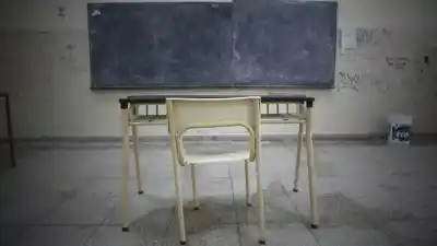Sin colectivos en San Juan: el documento que UDA les pidió completar a los docentes