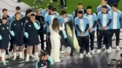 El trueque que La Sole y Agustín Giay concretaron en pleno campo del Monumental