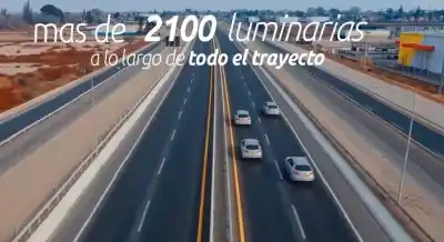 El ministro que maneja la obra pública de Orrego puso una condición para la minería y el turismo