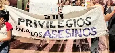 Dos familias marchan en Iguazú: piden respuestas por dos muertes en la ruta y apuntan a la Justicia