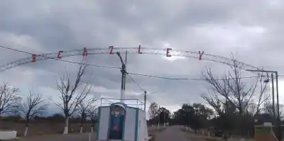 Beazley se prepara para su fiesta patronal: la historia que une a un pueblo ferroviario