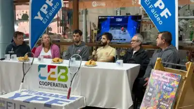 Bariloche recibe un torneo de squash con 100 jugadores y una cifra que sorprende