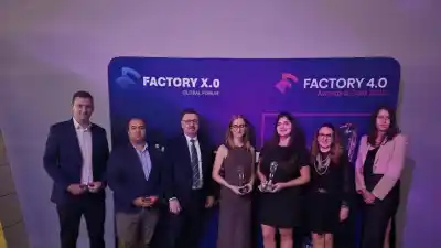 Una funcionaria tucumana subió a un escenario en Bucarest y volvió con un premio inesperado