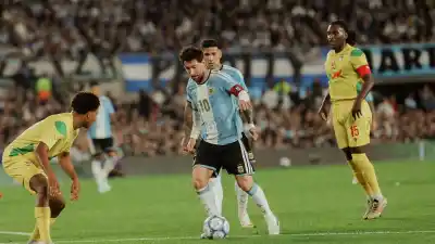 Messi se despidió con un gol, pero Argentina no pudo con España: el nuevo ranking FIFA