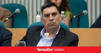 Fernando Españón, exintendente de 28 de Noviembre, se sienta en el banquillo: la fecha que fijó la Cámara