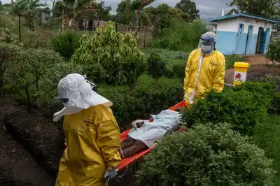 El ébola cruzó tres países con un pasajero que burló todos los controles y ya está en Kenia