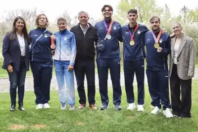 Neuquén fue potencia en los Suramericanos: las 10 medallas que celebró Figueroa