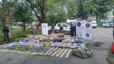 Gendarmería hizo desaparecer 422 kilos de droga: el operativo que dejó a Catamarca sin pruebas