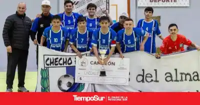 Un equipo de El Calafate llegó a Tres Lagos y se llevó la copa con una final sin equivalencias