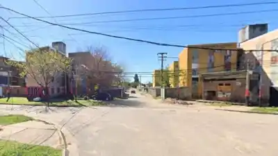 Balazos en una casa deshabitada de zona oeste: adentro había un cuerpo y nadie sabe quién es