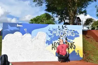 Estudiantes sampedrinos soñaron un mural para Malvinas: lo que incluye el diseño que aprobaron los veteranos