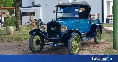 Un riogalleguense lleva su Ford T a Córdoba y representa a Santa Cruz en el encuentro más importante del país