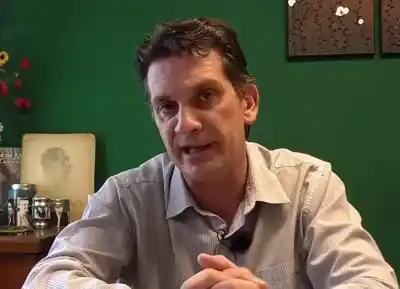 El concejal que admitió su «repudiable actitud»: la carta con la que renunció a su banca en Bariloche