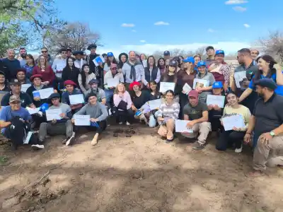 Alumnos de Victorica se capacitaron para trabajar en el campo: qué aprendieron y quiénes los certificaron