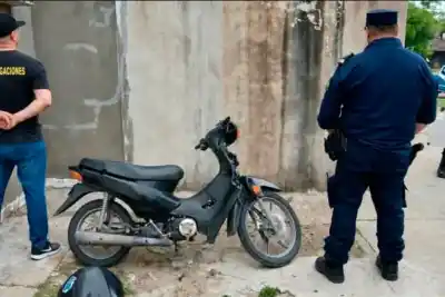 Robaron una moto en Paraná y la policía terminó deteniendo a un hombre de 43 años