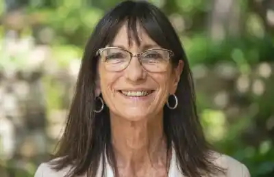 La Feria del Libro de Rosario abre con una historiadora que acaba de ganar un premio Konex