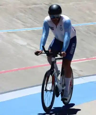 Ciclistas correntinos la rompen en Bolivia: se llevaron un oro y una lluvia de medallas