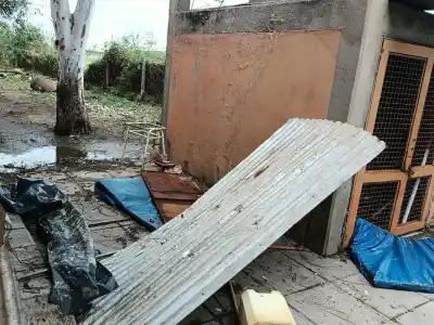Granizo gigante en Tucumán: una escuela de Taco Ralo quedó destrozada