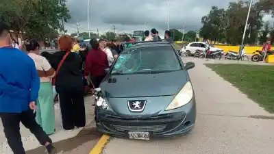 Choque en ruta nacional dejó a un motociclista con fracturas graves y traslado de urgencia
