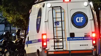 Un hombre de 71 años fue hallado sin vida en un albergue transitorio de barrio Autódromo: la puerta estaba cerrada por dentro