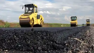 Guberman prometió fondos para las rutas 5 y 3: qué pidieron los aliados para no voltear la sesión