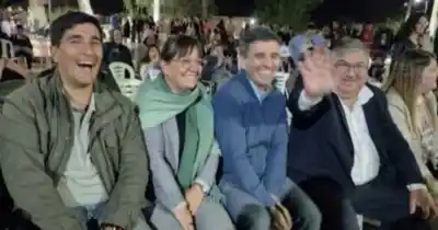 La foto de intendentes que dejó la inauguración de Domínguez en Ullum y las ausencias que todos notaron