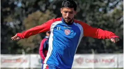 Unión mete mano: Madelón probó un lateral que nunca jugó y un cambio en ataque para recibir a Defensa