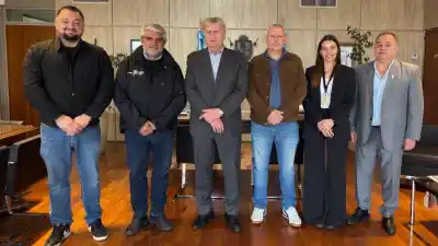 El ministro que sigue los pasos de Kicillof: la reunión con Ziliotto que encendió la interna