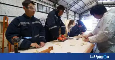 Aprendieron un oficio en Santa Cruz Puede: lo que se llevan a casa estos jóvenes de la Escuela Especial N° 14