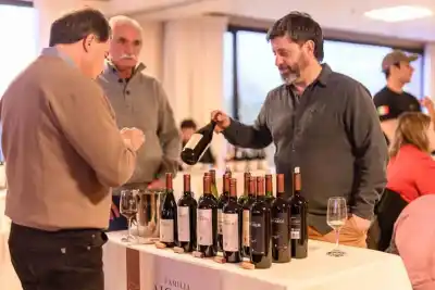 13 bodegas, dos masterclass y una cita que se instala en la montaña