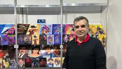 Dibuja en vivo a la Mujer Maravilla en la Feria del Libro y revela su técnica