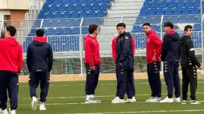 Futbolistas acusados de abuso grupal tras festejo de ascenso: lo que reveló la investigación
