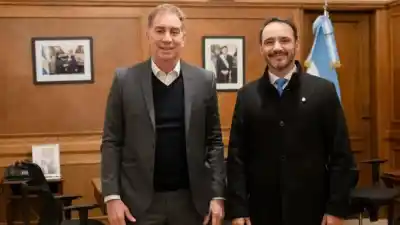 Santilli se sienta con Jaldo y ya tiene fecha para recibir a Valdés: qué se juega Corrientes