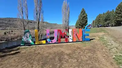 Aluminé: una funcionaria municipal quedó fuera de su cargo y el motivo generó revuelo