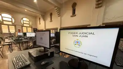 Rindieron miles para entrar al Poder Judicial y un número dejó a todos hablando