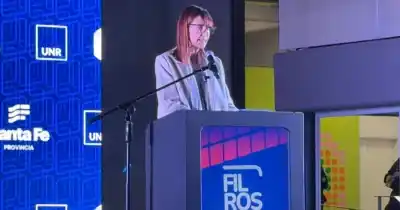 La pregunta que Ternavasio lanzó al abrir la Feria del Libro de Rosario