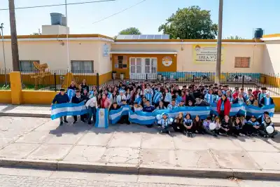 Docentes de Las Junturas crearon una cumbia con IA para enseñar bienestar