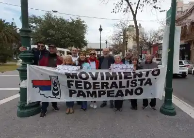La oposición pampeana lanzó un llamado que incomoda al oficialismo