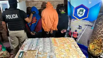 Allanamiento en complejo habitacional termina con detenciones y hallazgos sorprendentes