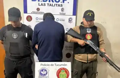 Intentó escapar pero no pudo: lo atraparon con drogas en plena calle