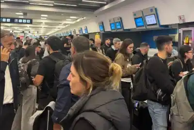 El vuelo a Tucumán que nunca salió: pasajeros varados y un motivo que indigna