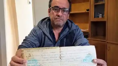 Guardó 44 años la carta de un soldado de Malvinas, pero una estafa lo obliga a venderla
