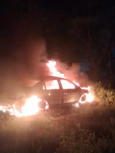 Fue a pescar de madrugada, vio fuego en el motor y al sacar sus cosas terminó con la cara quemada