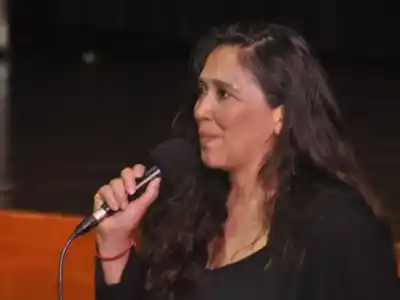 Victoria Montenegro pasó por Oberá y habló de un tiempo que la interpela: "La batalla es cultural"