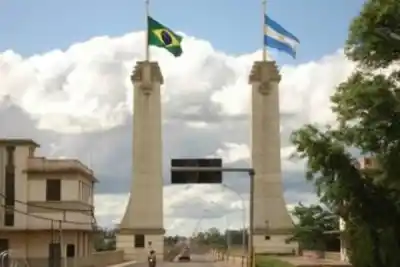 El puente que conecta Corrientes con Brasil cierra dos sábados: los horarios exactos